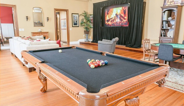 Historic Loft | Pool Table | Bar | Movie Theater