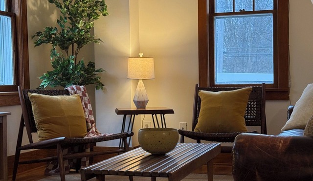 Historic Manlius Gem, Walk to Everything