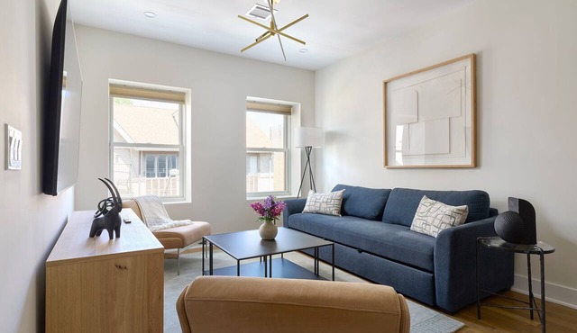 Hoboken 3BR Queen Loft