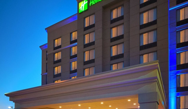 Holiday Inn Express & Suites Timmins by IHG