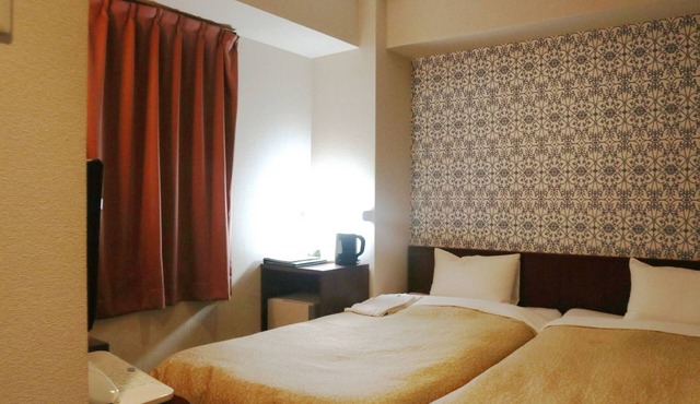 Hollywood twin room Nonsmoking King size s /Hamamatsu Shizuoka