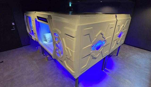 HOTEL GALAXY POD