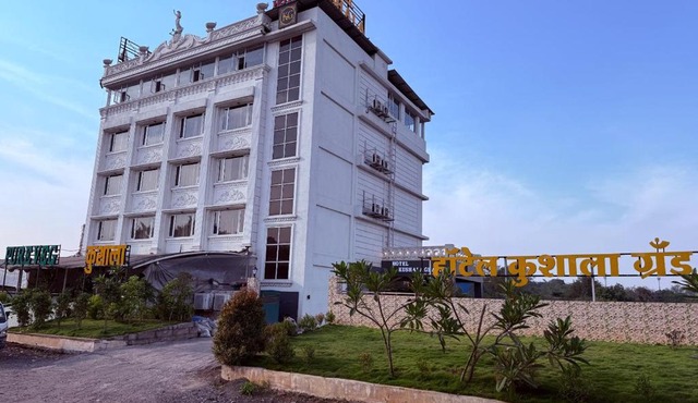 Hotel Kushala Grand, Dombivali