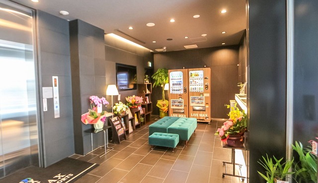 Hotel Livemax Takadano Baba Station Square