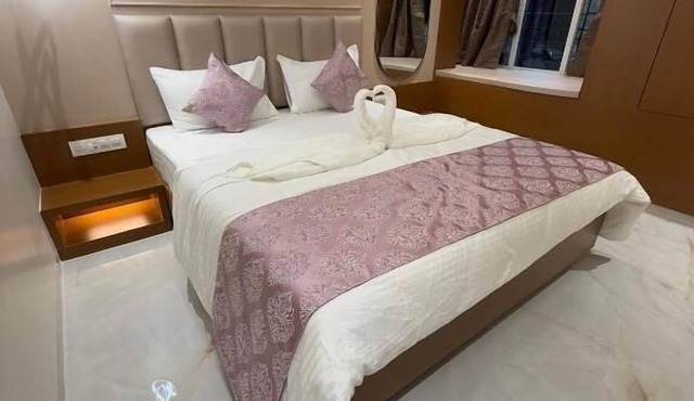 Hotel Shloka