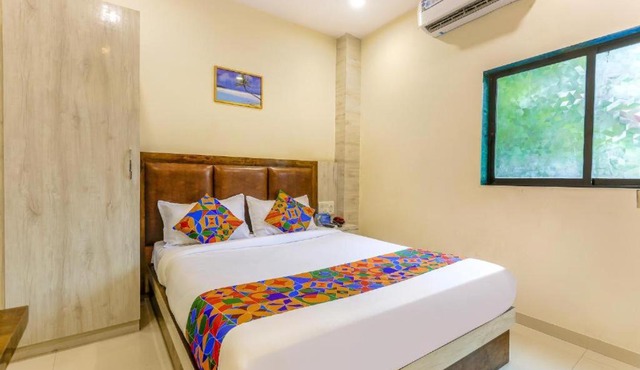 Hotel Tavakkal - Near Mumbai Airport & US Consulate BKC Mumbai