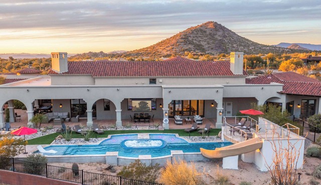 Hozho Tranquility w/Slide, Pool & Commercial Golf Simulator
