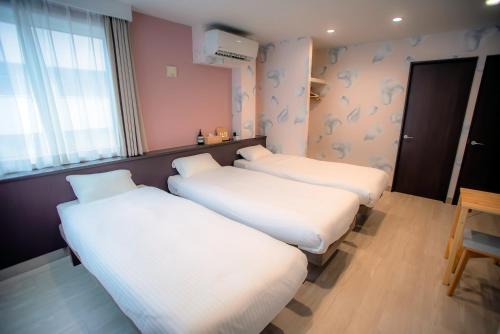 iruka hotel 15 minutes to Shinjuku and Shibuya