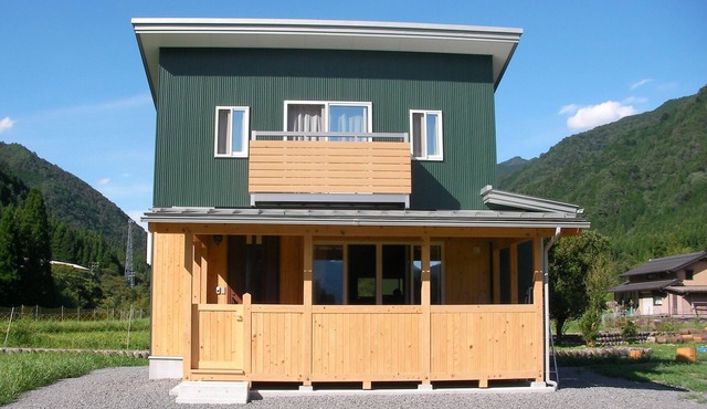 It is a cottage for rent only one building on the /Gujo Gifu