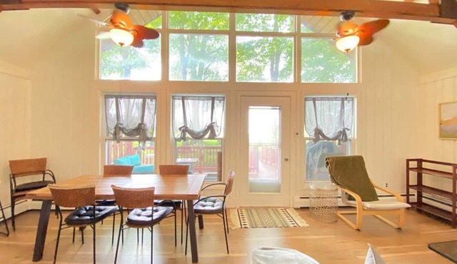 Lake access townhome - walk to golf and lodge