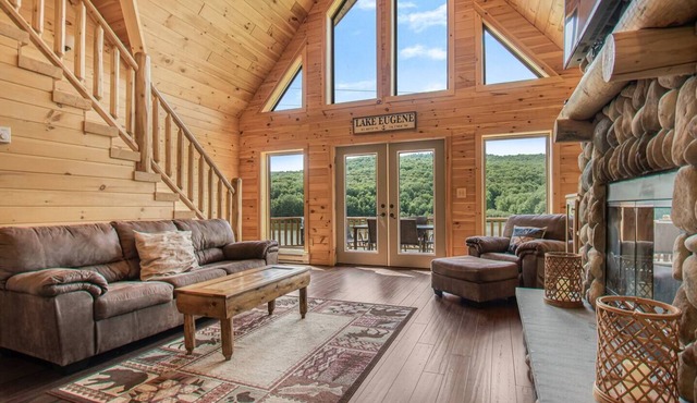 Lake Eugene Brand New 5 BR 2.5BA LogHome Lakefront!