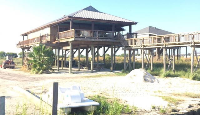 Lake House (Tween Da Lakes) located on Lake Catherine Island