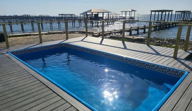 Lake Leisure 6 Beds With Pool