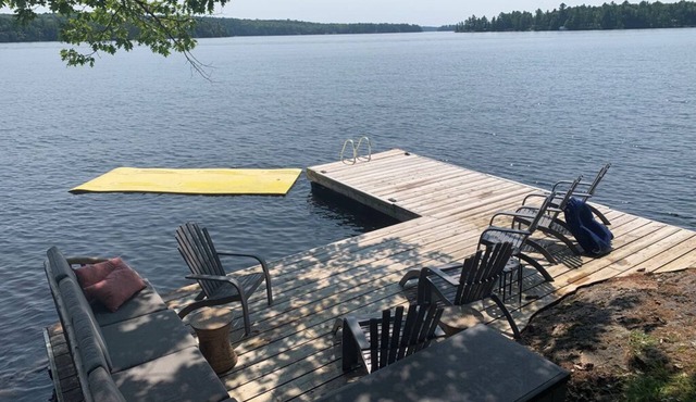 Lake Rosseau spacious, welcoming and lake loving family cottage gem