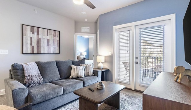 Landing | Amazing 2BD, Gym, Game Room