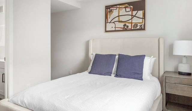 Landing | Incredible 2BD, Clubhouse, Gym