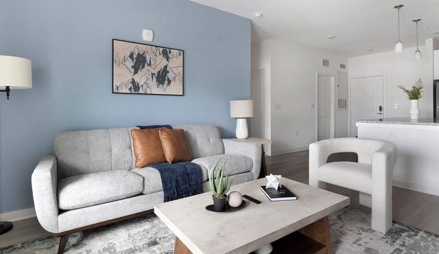 Landing | Spectacular 2BD, Gym, Clubhouse