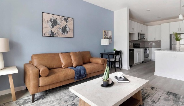 Landing | Spectacular 1BD, Gym, Clubhouse