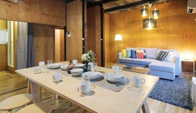 Large Apartment 10mins walk from Hiroshima Station