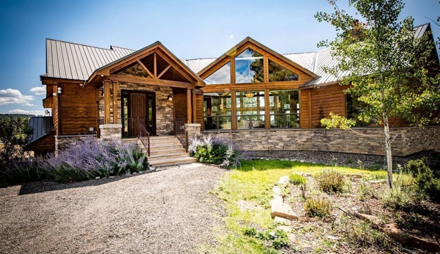 Large Luxury Home | Great Views, Quiet, New Hot Tub & AC