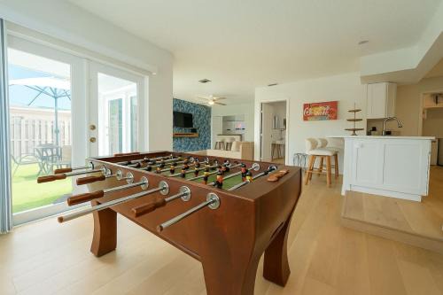 Lighthouse Point Poolside Retreat