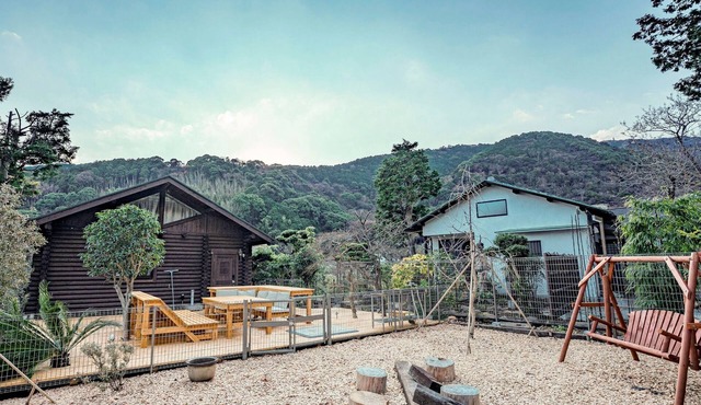 Log house with natural hot spring and dog run/Atami Shizuoka