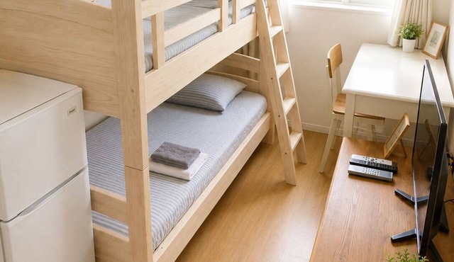 Lovely dorm type share house with AC/Fridge/TV each room 35min from Shinjuku