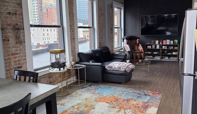 Luxury Downtown Loft w/Skyline Views, Minutes from NFL Draft