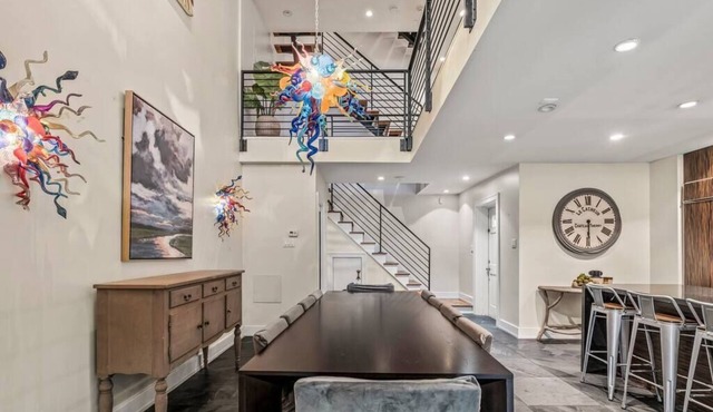 Luxury Home | Old City | Hosted StayRafa | Parking