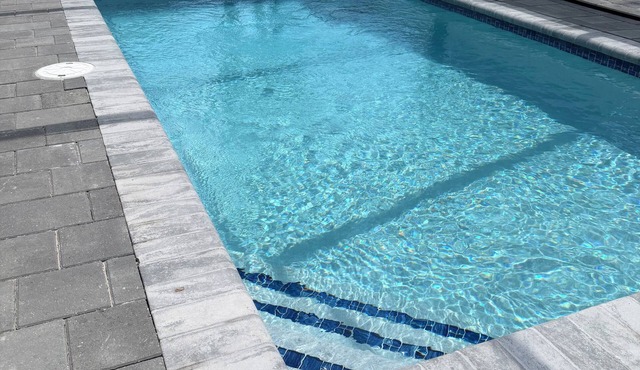 Luxury pool home clewater tarpon springs, Susen bech and Dunedin 3/2 bathrooms