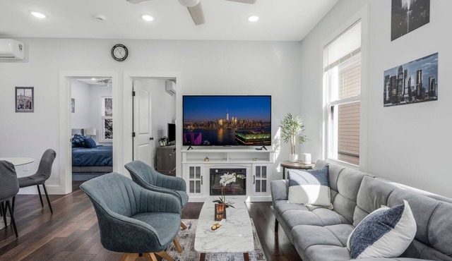 Luxury Stay for NYC visit - Jersey City - 10 Min to NYC Train station