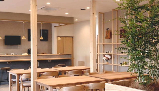 Matoi Hostel & Bar