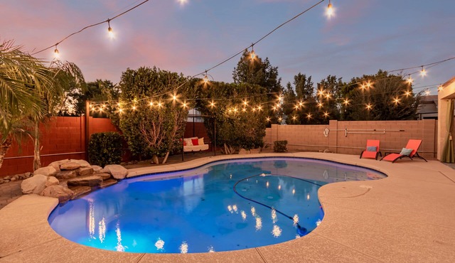 Mesa Spectacular. 30 Night Min. Heated Pool.
