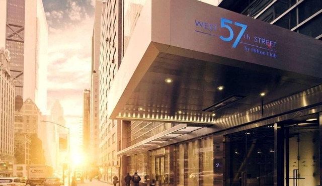 Midtown Manhattan Studio Plus – Steps to Central Park & Fifth Ave at Hilton Club