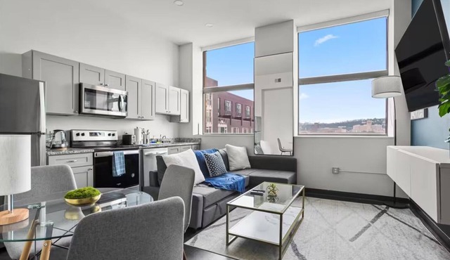 Modern 1BR Downtown Cultural District
