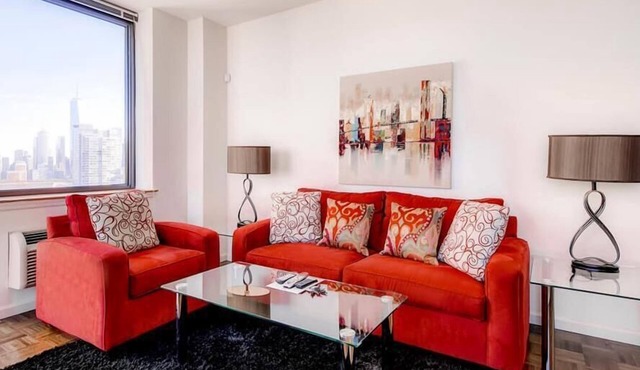 Modern 2BR | Fully Equipped Kitchen | Near PATH by GLS