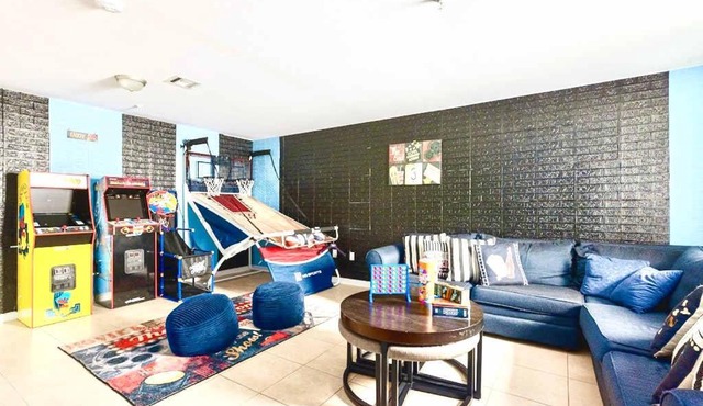 Modern 6BR, 5BA Family Home near World Cup Games