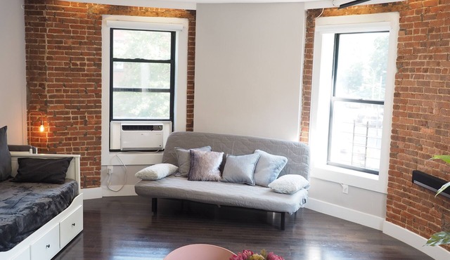 Modern Large 2BR Apartment in front of Central Park, rare find