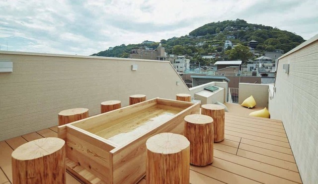 Modern Onomichi Oasis: Private Sauna Retreat
