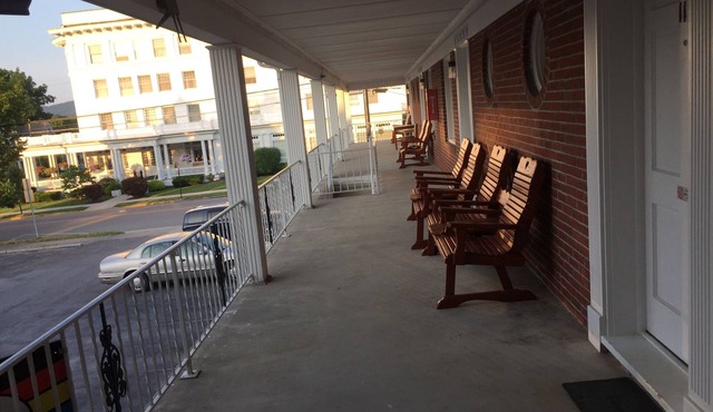 Motel Townhouse