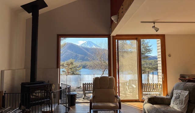 Mt.Fuji view/2min walk Lake Saiko/private cottage/BBQ/5min drive Kawaguchi Lake