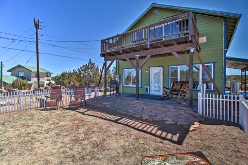 Near White Mountain Lake: Home w/Balcony & Patio