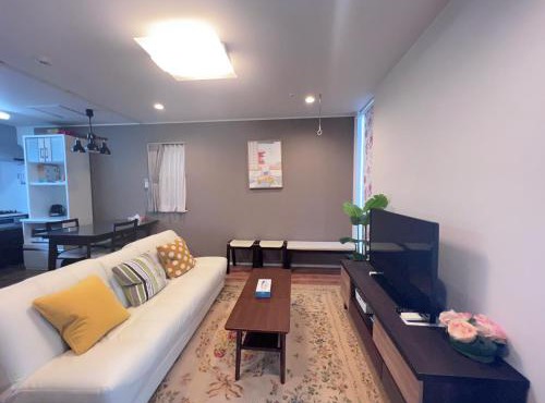 new open shinjuku house SJ0430