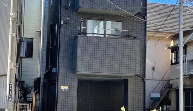 Newly built house with free parking, 3 minutes walk from Shinkoiwa Station