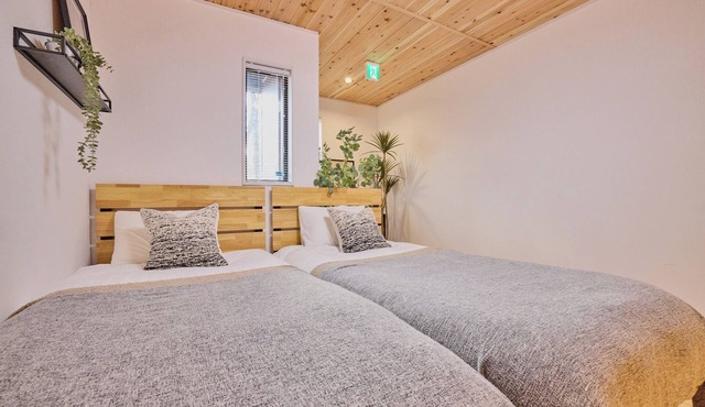 NewOP Newly built | Small forest house | Entire /Kitasaku District Nagano