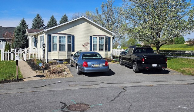Nittany Lion Proud 3-bedroom house in Independence Place great for groups