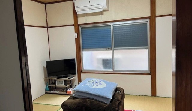 No 202 2 rooms 63 tatami mats with futons/Koto-ku Tokyo