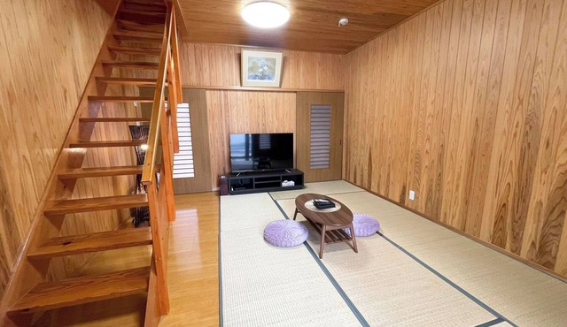 Nonsmoking About 10 minutes walk from Matsue Station 2story house Free parking available/Matsue Shimane