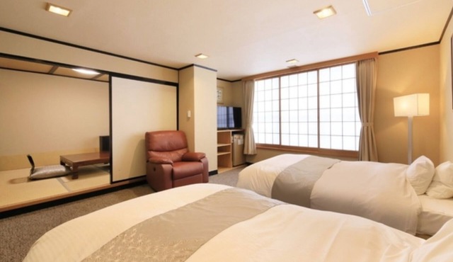 Nonsmoking JapaneseWestern room Twin | Room only/Shimotakaigun Nagano
