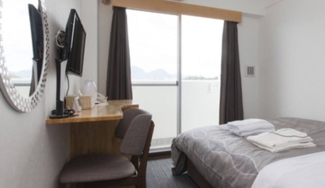 Nonsmoking Westernstyle double room Room only/Hatsukaichi Hiroshima